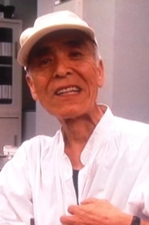 Photo of Yasuharu Hasebe