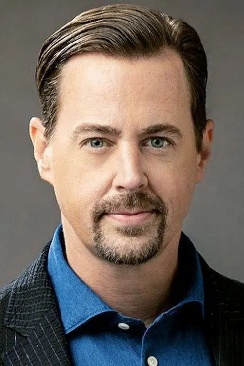 Photo of Sean Murray