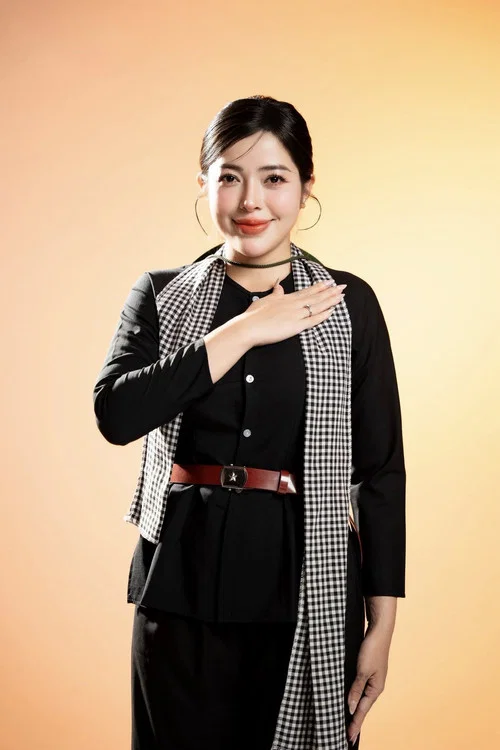 Photo of Linh Barbie