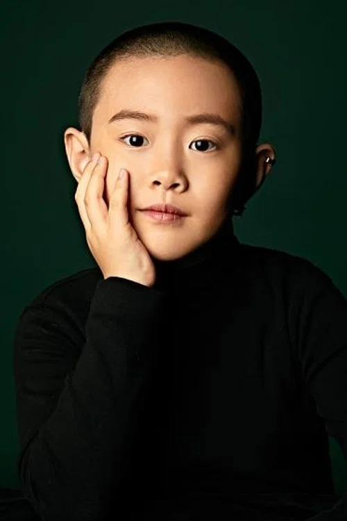 Photo of Zuwei Liang