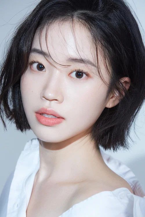 Photo of Kim Min-ji