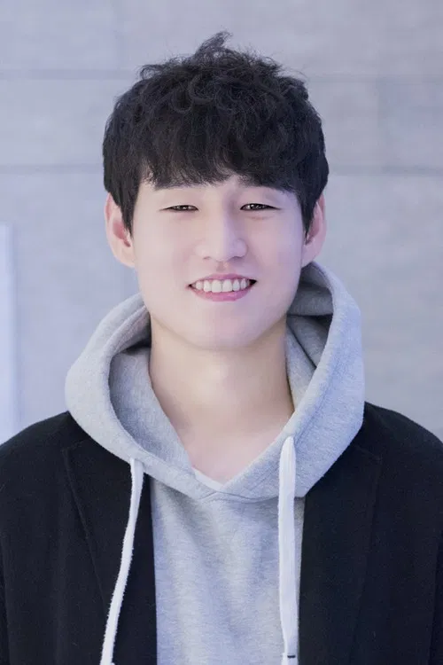 Photo of Kang Jeong-woo