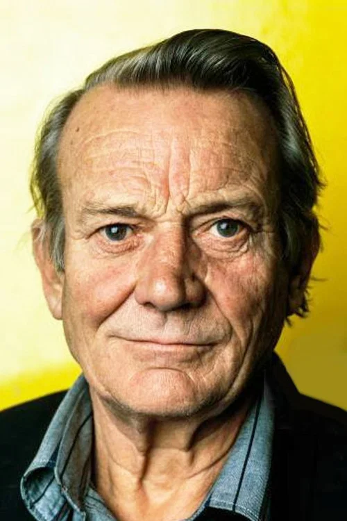 Photo of Denholm Elliott