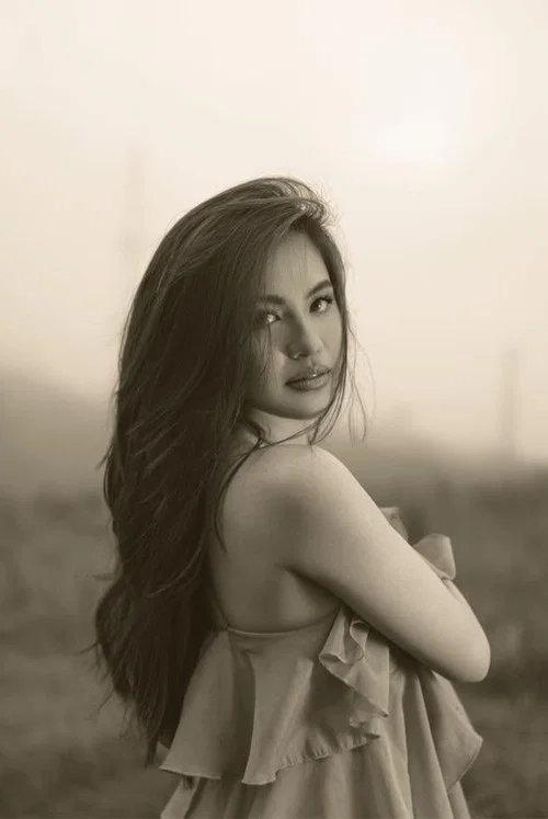 Photo of Julie Anne San Jose