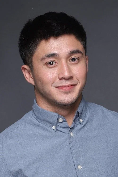 Photo of Arron Villaflor
