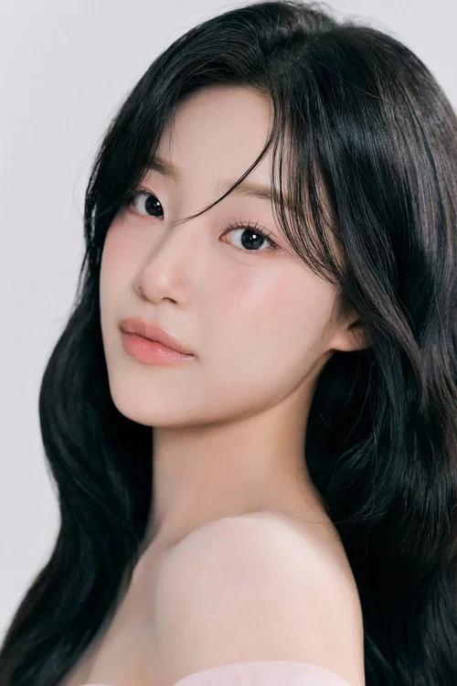 Photo of Lee Joo-young