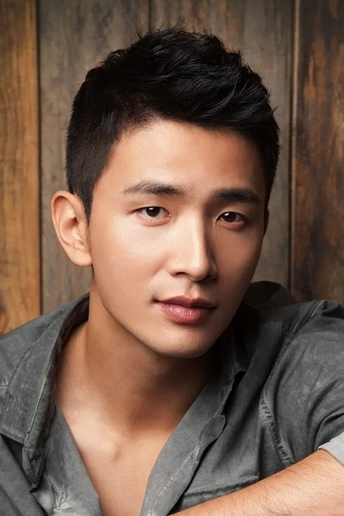 Photo of Lee Yong-joo
