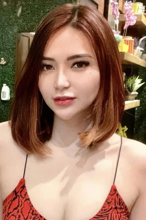 Photo of Shiena Yu
