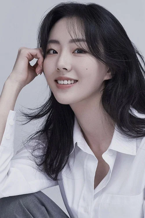 Photo of Song Young-ah
