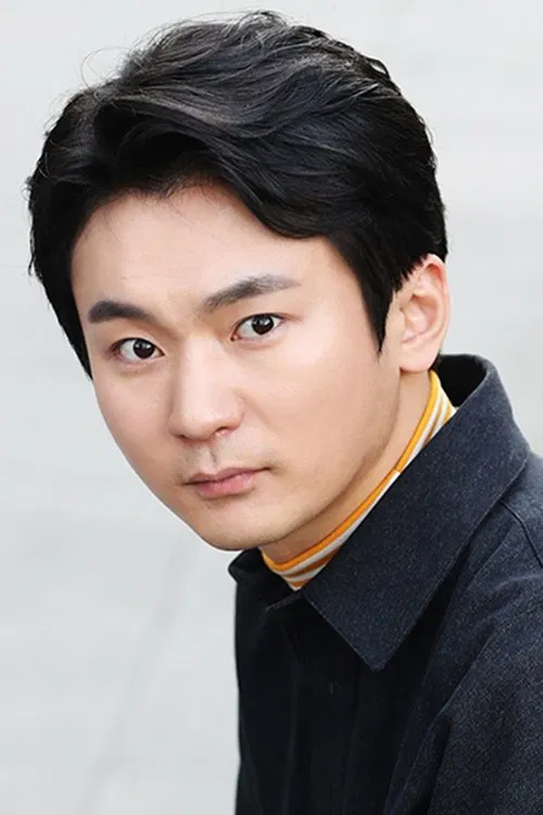 Photo of Kang Ki-doong