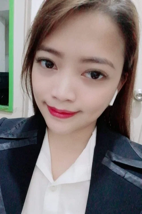 Photo of Apple Lee