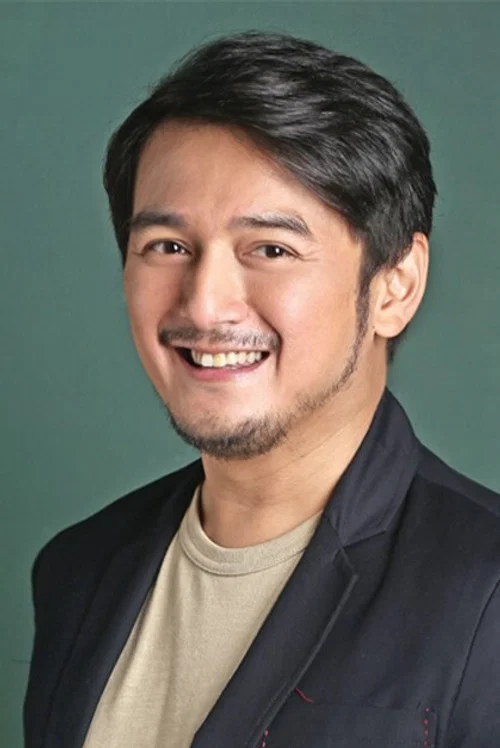 Photo of Dominic Ochoa