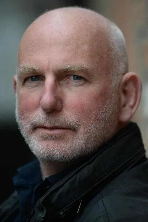 Photo of Gary Lewis