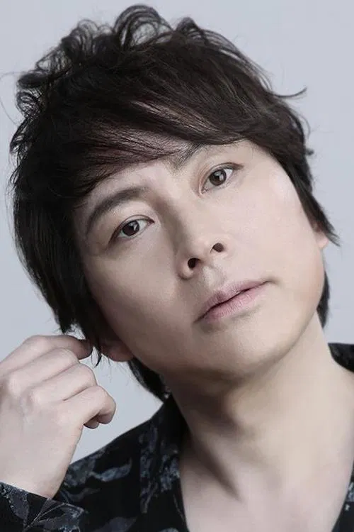 Photo of Ryotaro Okiayu