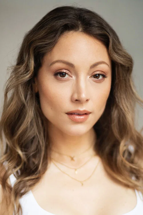 Photo of Leah Gibson