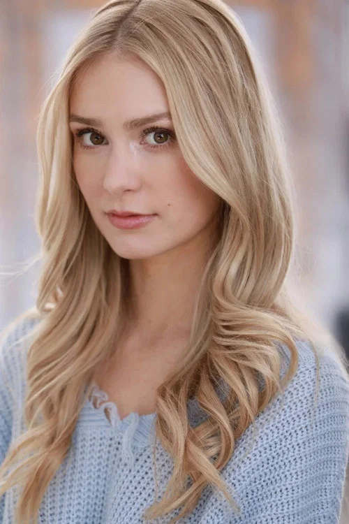 Photo of Elle McLemore