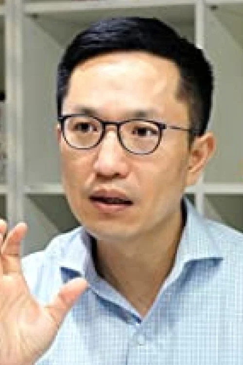 Photo of Hyunwoo Thomas Kim