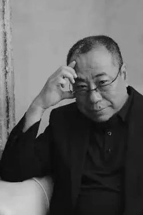 Photo of Yin Li