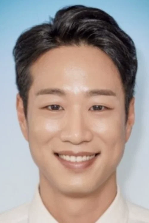 Photo of Lee Seung-yong