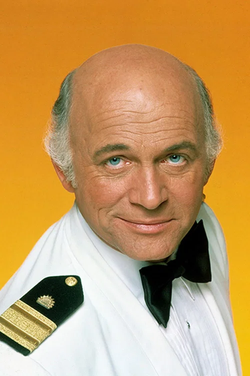 Photo of Gavin MacLeod