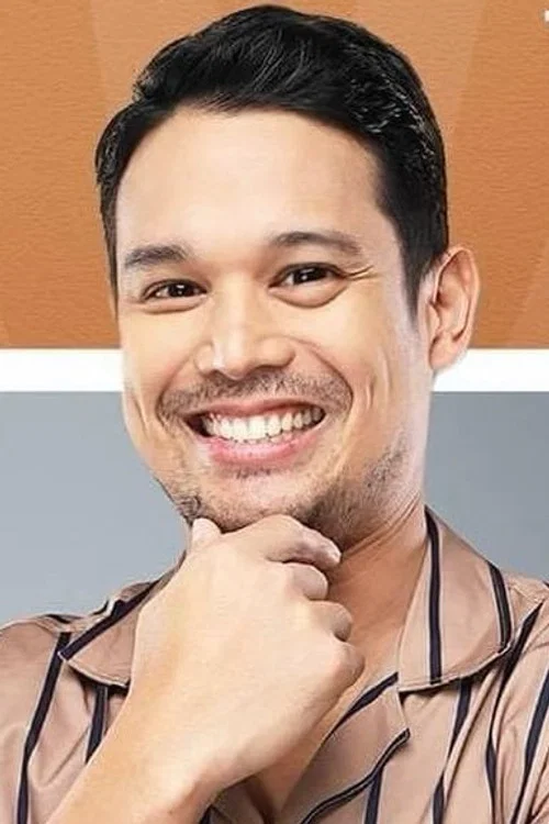 Photo of Marc Acueza