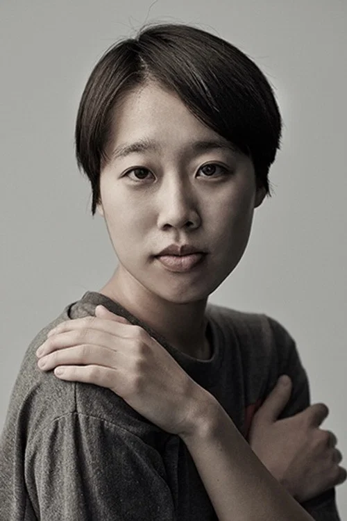 Photo of Lee-Kil Bora
