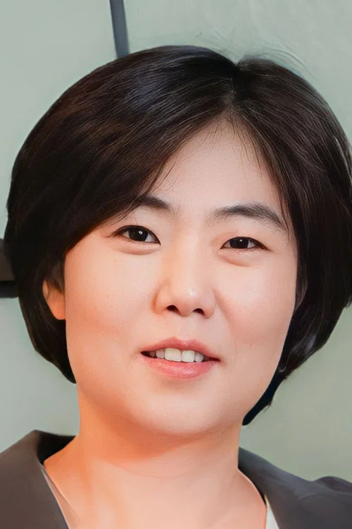 Photo of Hong Jeong-eun