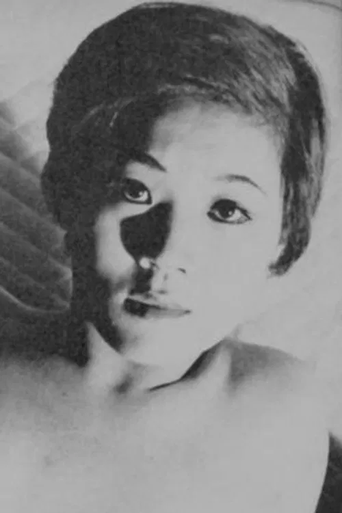 Photo of Yuriko Azuma