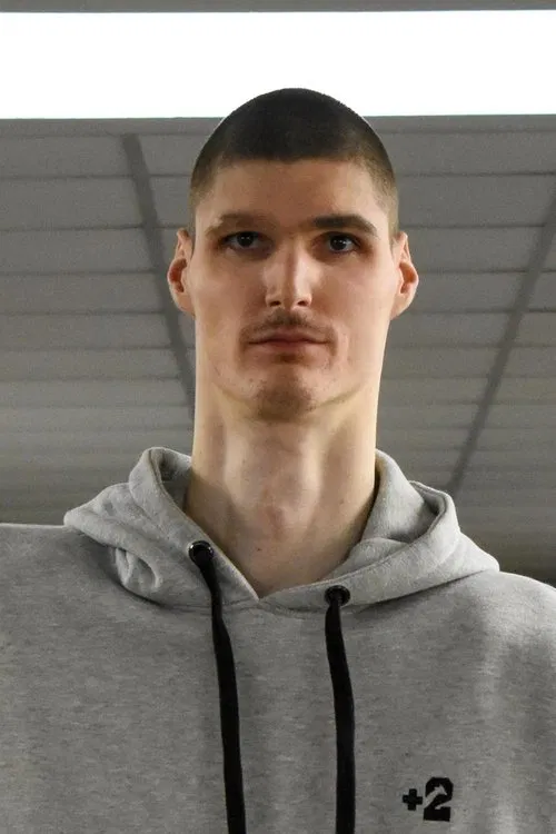 Photo of Robert Bobroczkyi