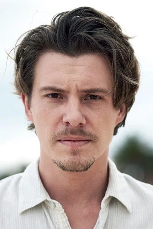 Photo of Xavier Samuel