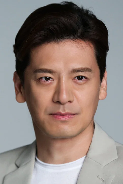 Photo of Lee Do-yeop