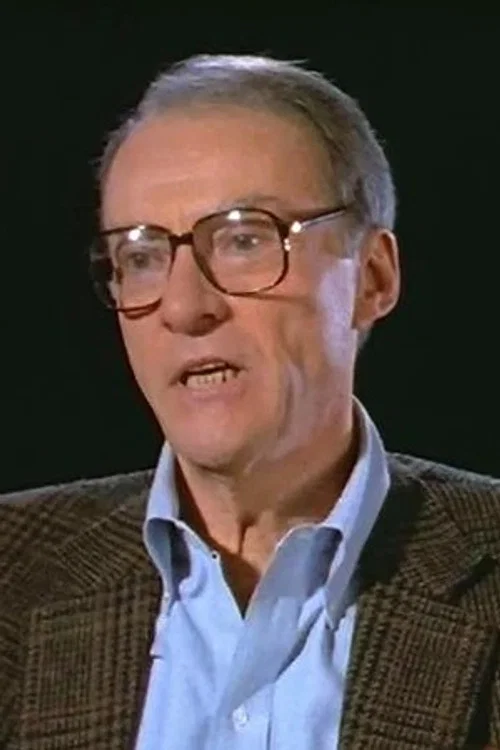 Photo of Gordon Carroll