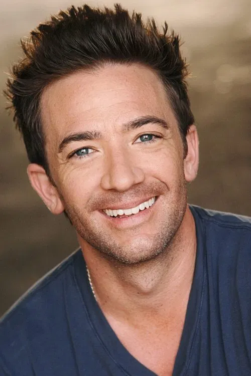 Photo of David Faustino
