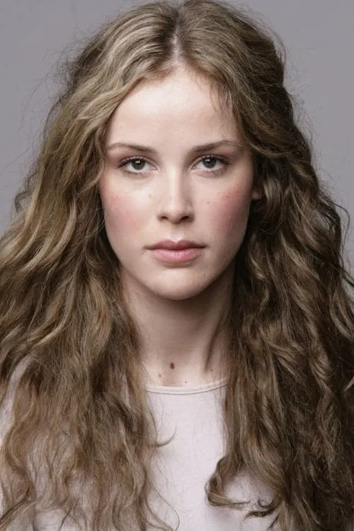 Photo of Carla Juri