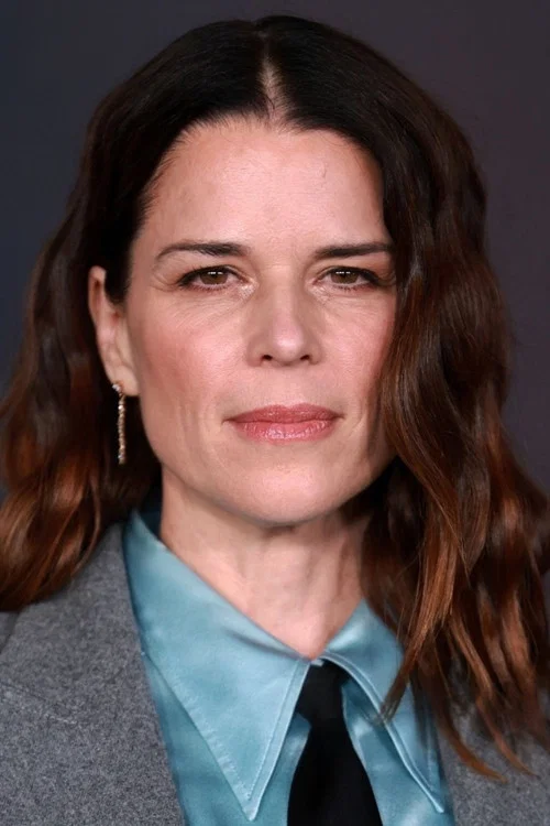Photo of Neve Campbell