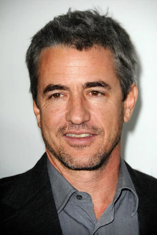 Photo of Dermot Mulroney