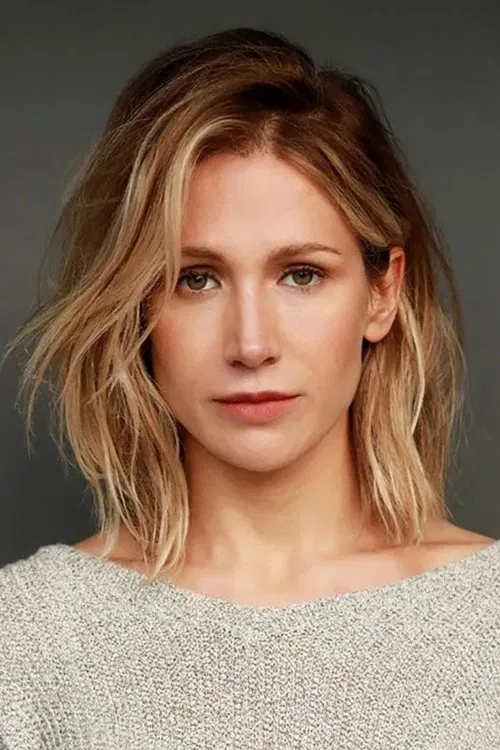 Photo of Jennifer Landon