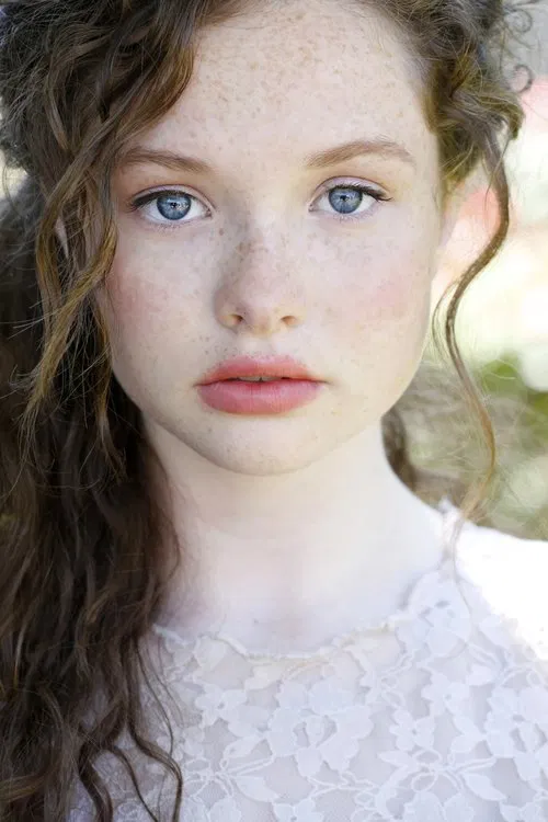 Photo of Zoe Colletti
