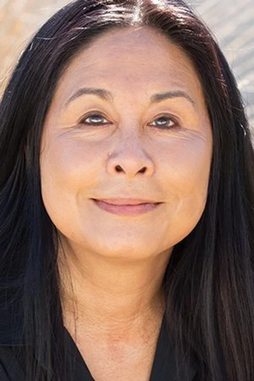 Photo of Karen Gaviola