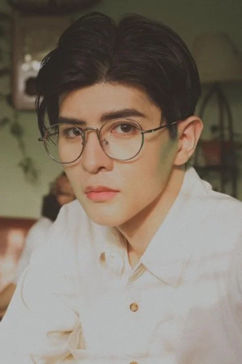 Photo of Vương Thiên Hạc