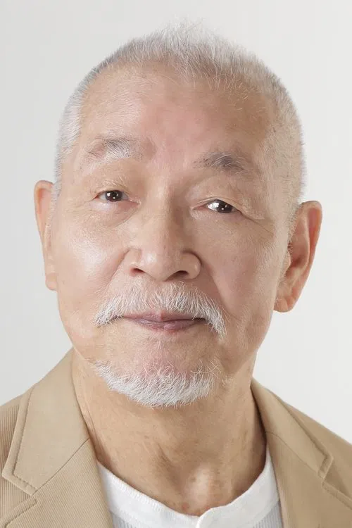 Photo of Kenichi Ogata
