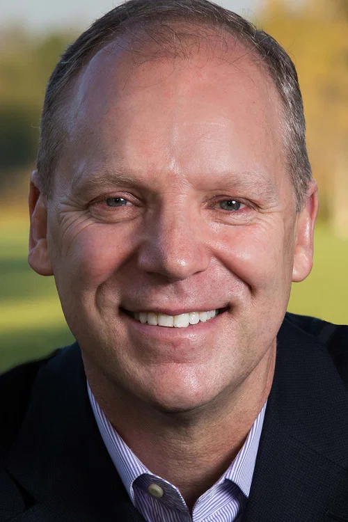 Photo of Andrew Russell