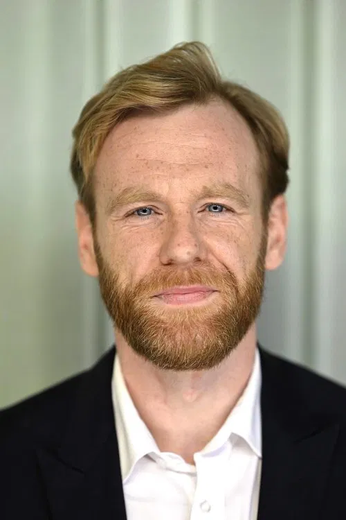 Photo of Brian Gleeson