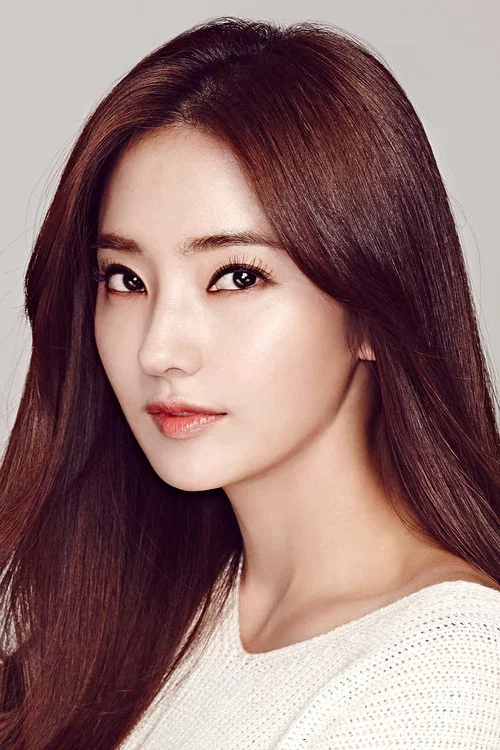 Photo of Han Chae-young