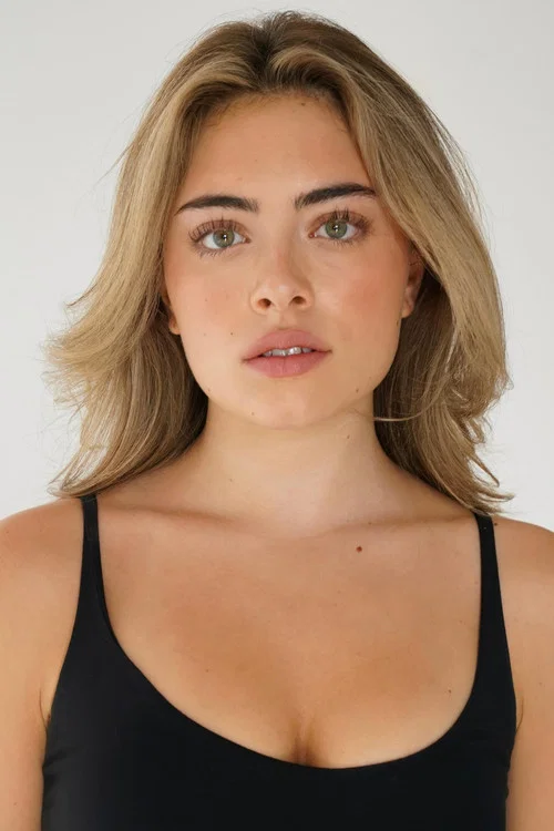 Photo of Bella Mraz
