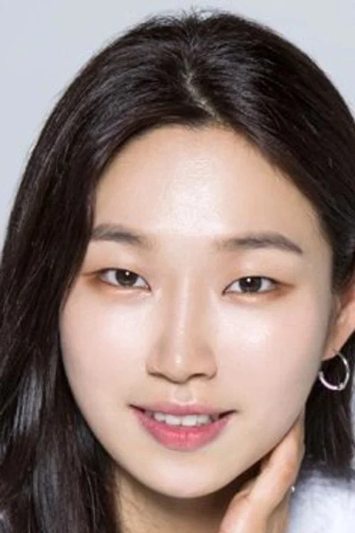 Photo of Sung Ryung
