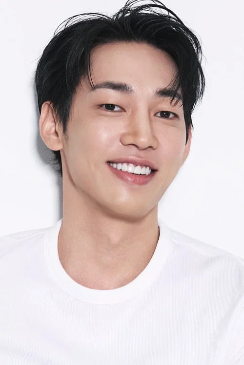 Photo of Kang Yoon